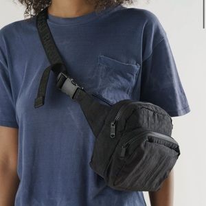 BAGGU Fanny pack